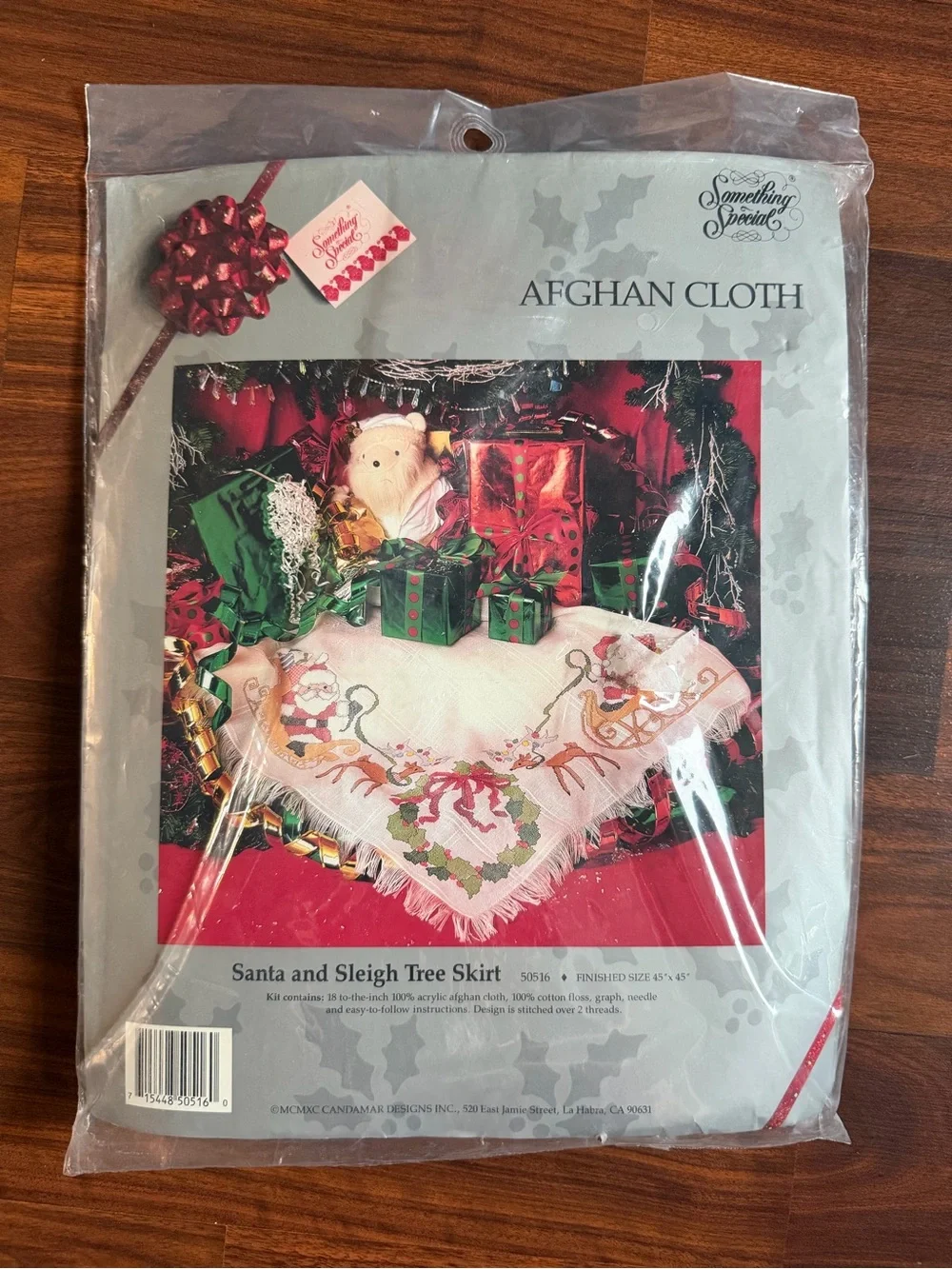 Vintage NEW Holiday Afghan Cloth - White and Red Tree Skirt-Cross Stitch Craft